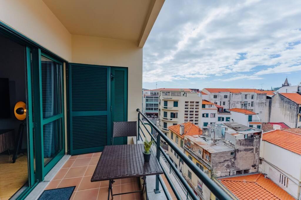 Super Anadia - Golden Apartment Фуншал Екстериор снимка
